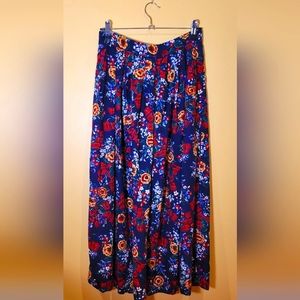 Croft & Barrow Dark Blue Midi Skirt